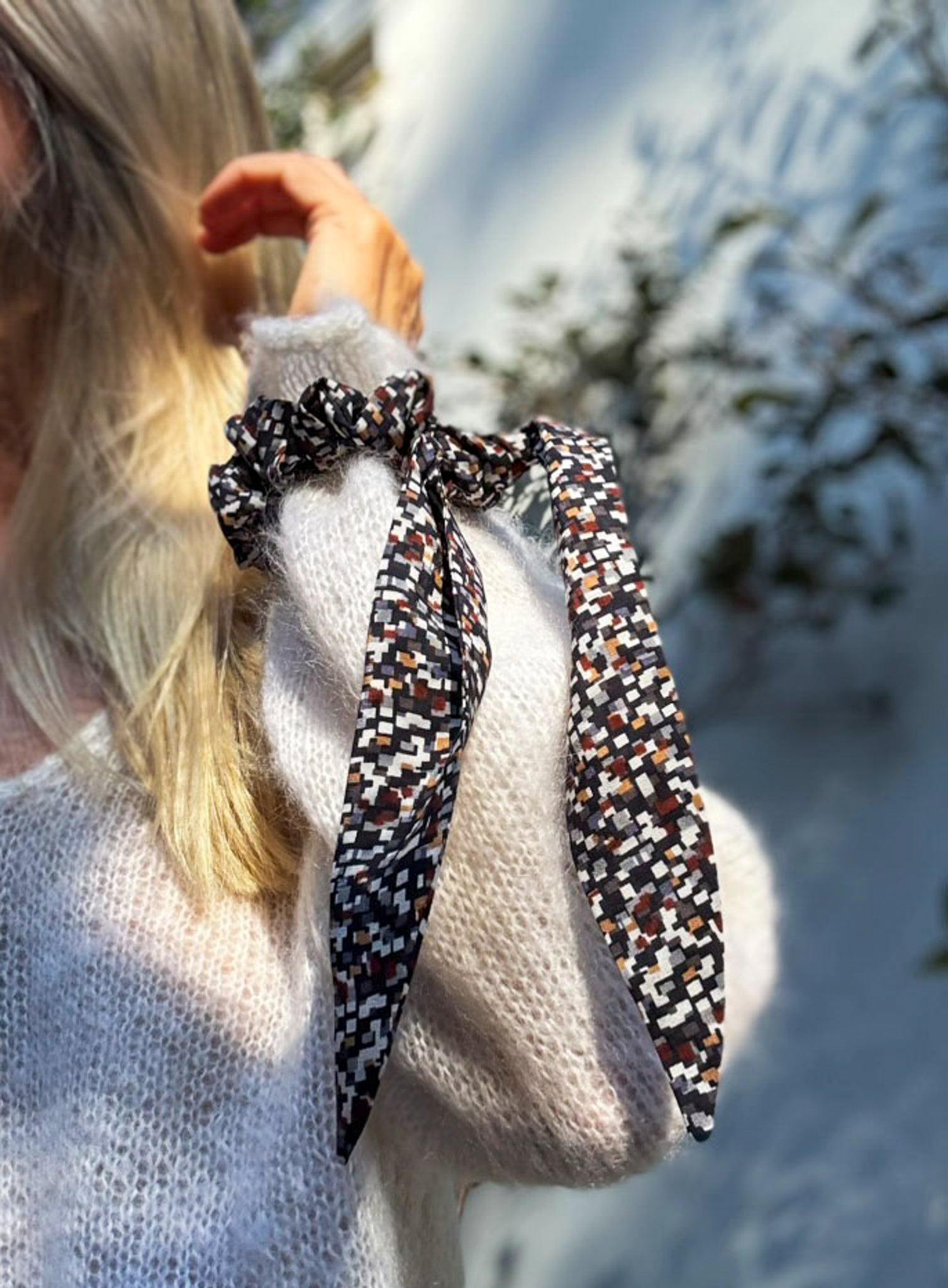 Classic 100% Long Tail Silk Scrunchie - Earthy geometric print