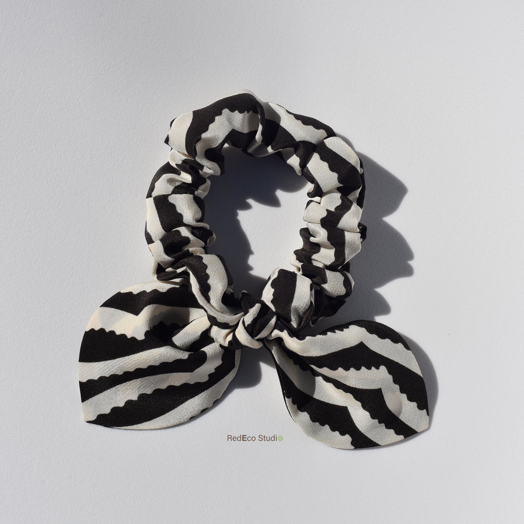 Mini 100% Silk Bow Scrunchie - Black and white chevron